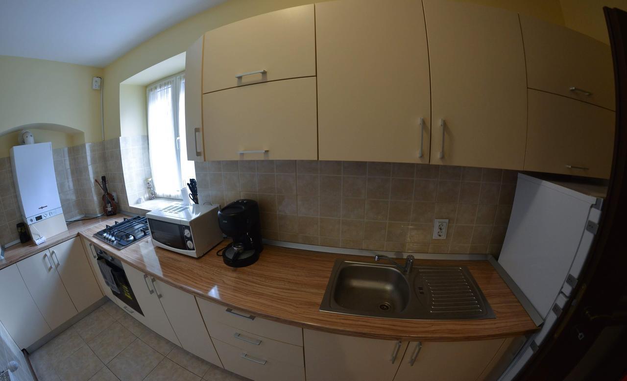 Apartment Luca Poarta Schei Brasov Exterior photo